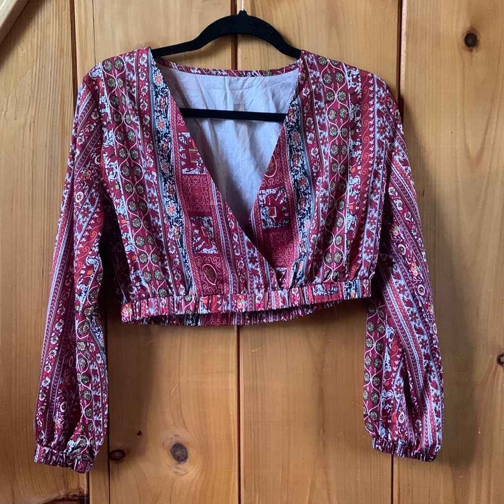 Cropped, boho, long sleeve top